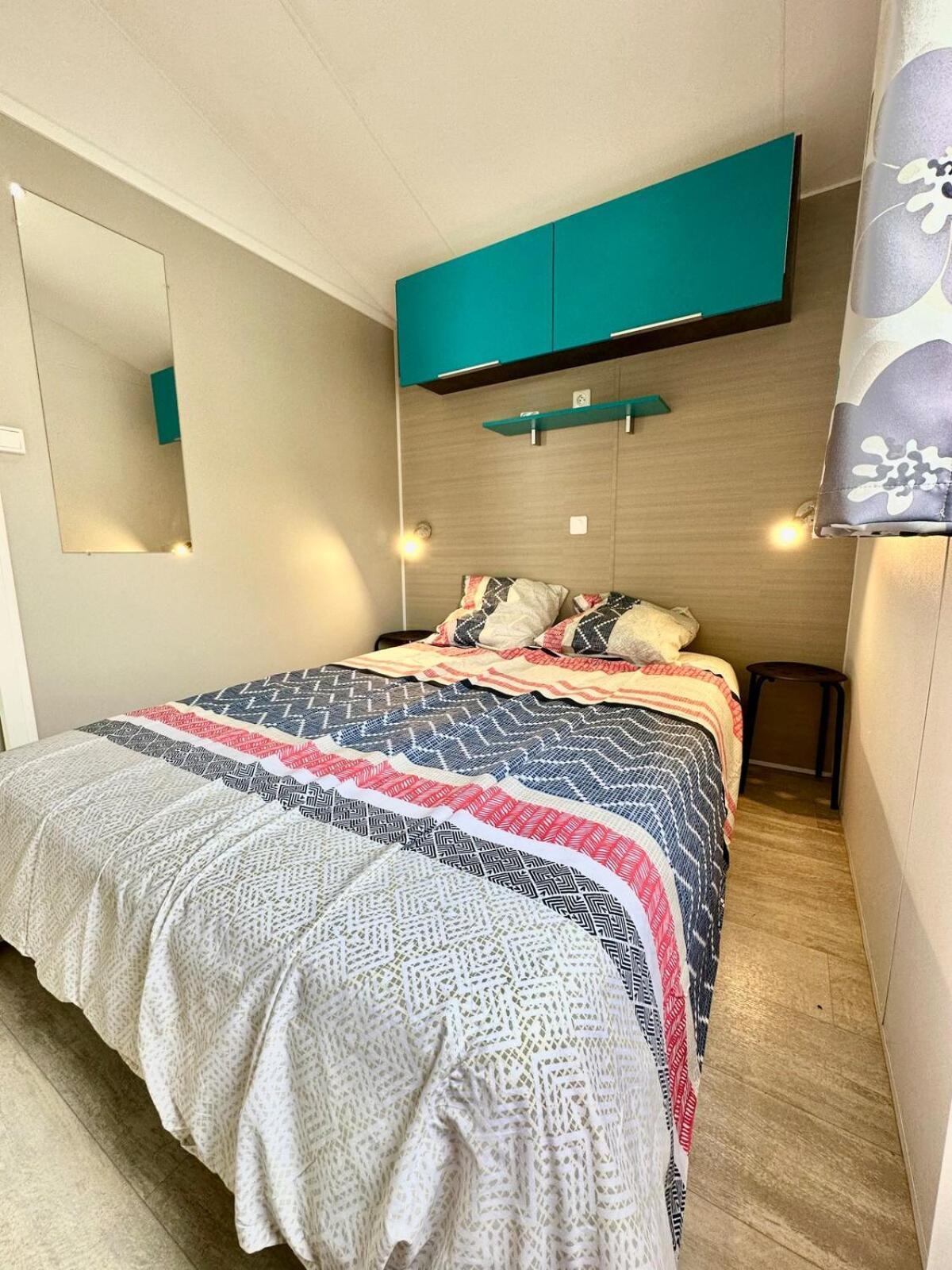Bungalow 3 Chambres Pour 6 Pers Avec Climatisation Camping 3 Etoiles Samoens Exterior photo